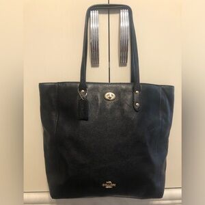 COACH Town Tote in Pebble Leather, Black Shoulder Handbag w/ Dustbag F12184